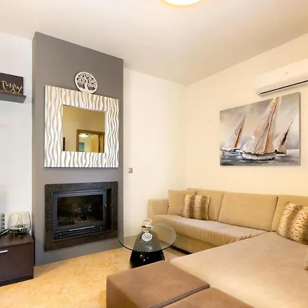 Antigone Estate Dom wakacyjny *