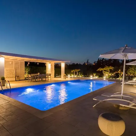 Antigone Estate *