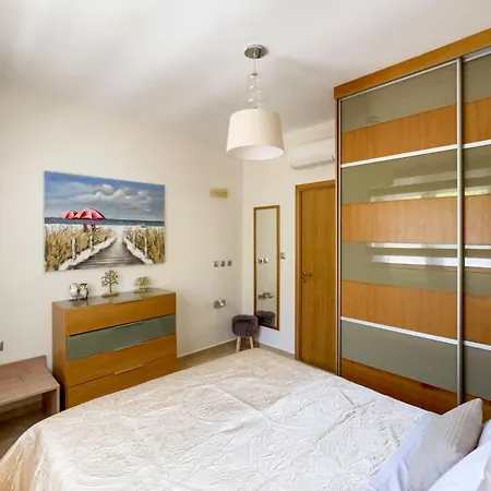 Antigone Estate بيت للعطل