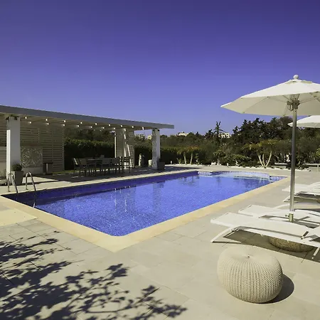 Antigone Estate Holiday home