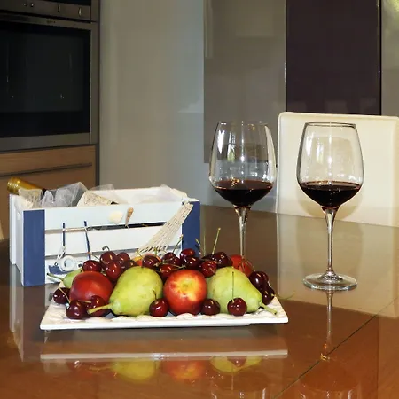 Antigone Estate בית נופש *