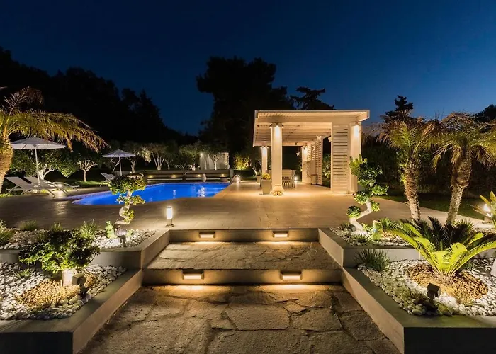 بيت للعطل Antigone Estate *