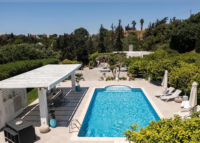 بيت للعطل Antigone Estate *